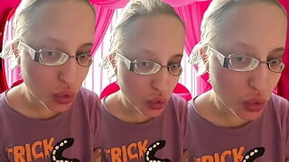 풍선껌 거품을 터뜨리는 Asmr