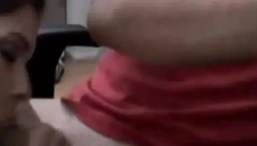 Brandons heiße büropause solo