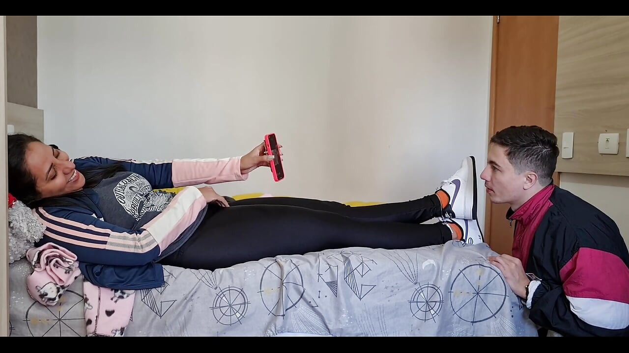 Brudne snekers Nike Air Worship