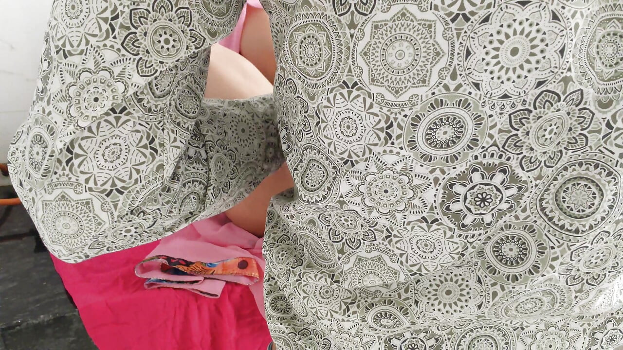 Tvrdé šukání zadku hindské audio desi bhabhi anální šukání, šukání zadku, anální šukání, šukání zadku, xxx video, sexy video, xvideo