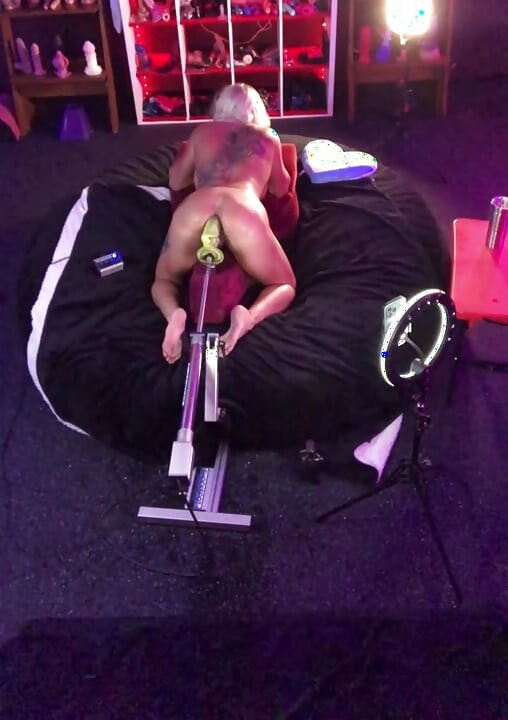 Hot Blonde Testing Out Her New Depth Trainer
