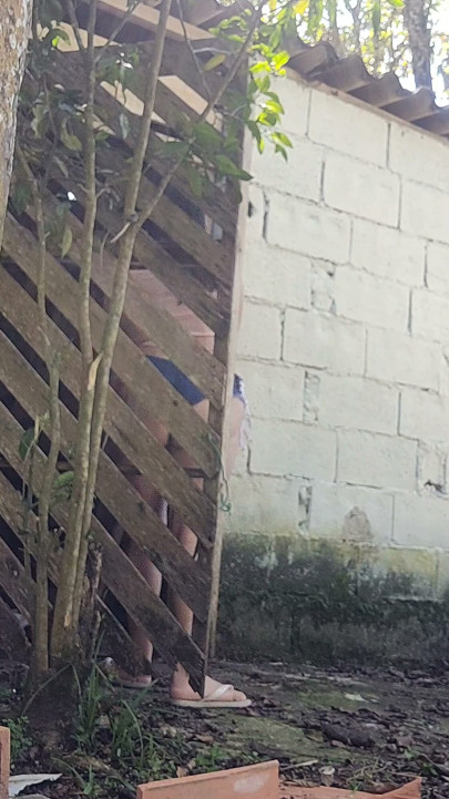 My husband left and let me meet the bricklayer alone for a quote | Clip 1