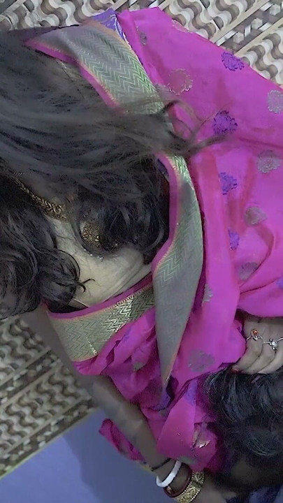 INDIAN DESI BHABI HARDCORE FUCK WITH PLUMBER AT BATHROOM | Clip 1