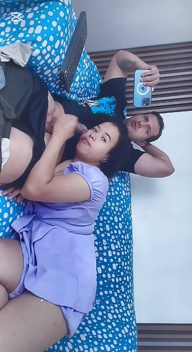 เขาดูดมันอร่อยมาก