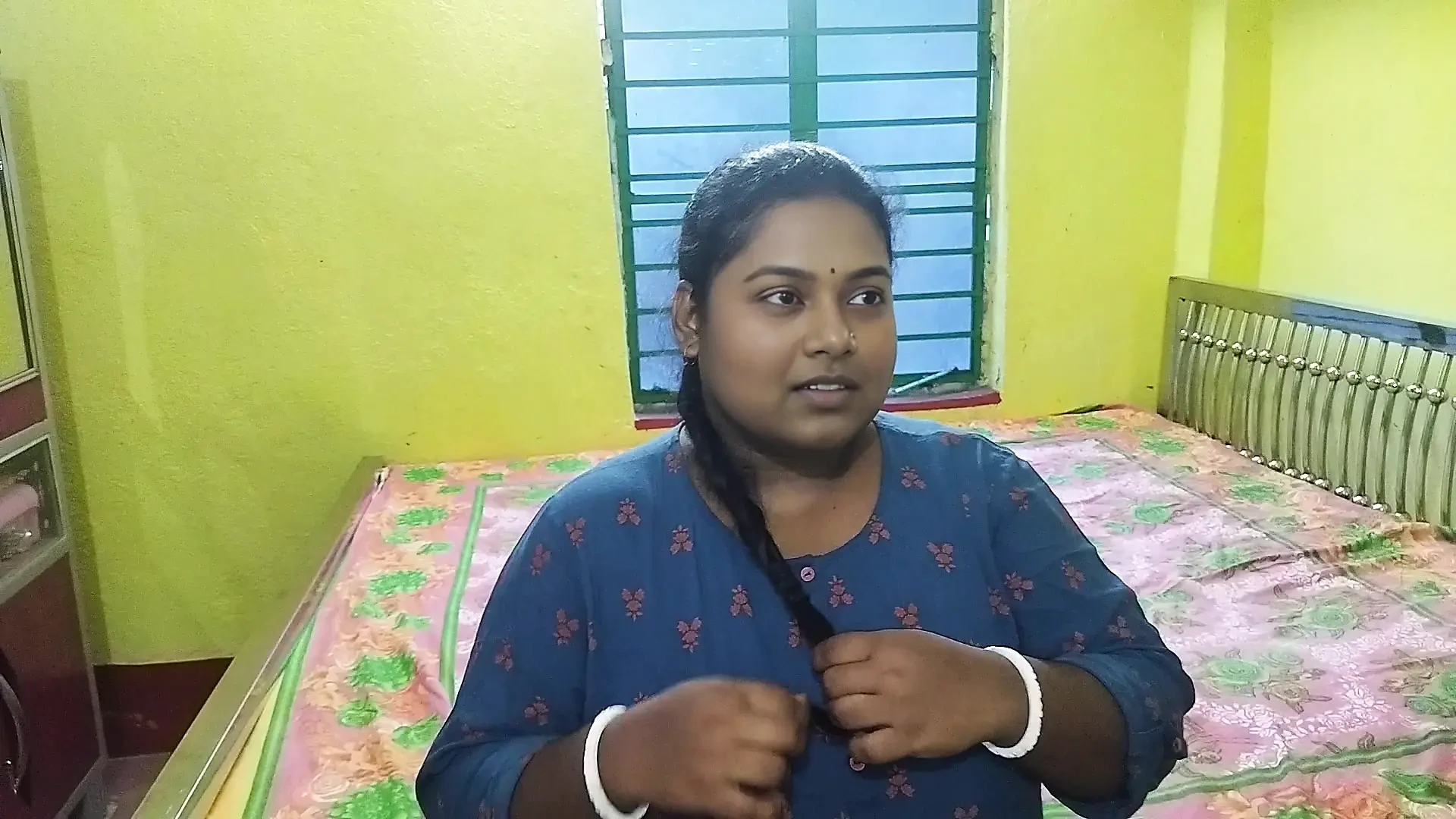 Seema Bhabhi正在和她的邻居玩后入式性爱，印地语音频