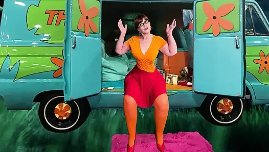 Granny Carmen's Cosplayed Fucking Compilation 53021COMP