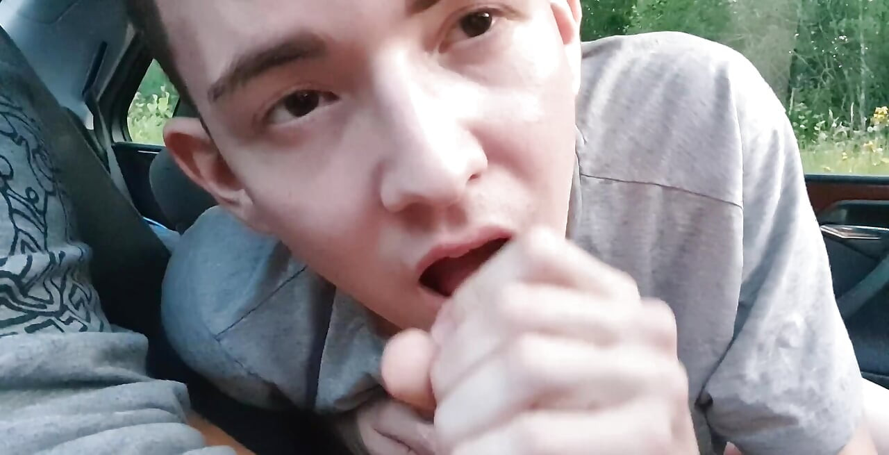 Φυσώντας έναν άντρα στο αυτοκίνητό του μέχρι να χύσει - prettyboi2000x