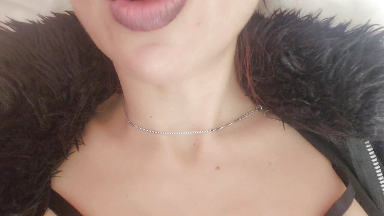 rutti enormi e offese dalla bella milf sensuale