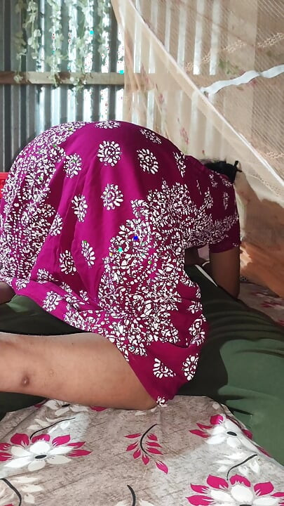 Seksi ateşli ev hanımım ve ben