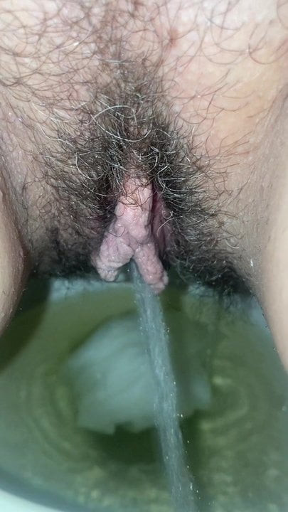 Pissing for me