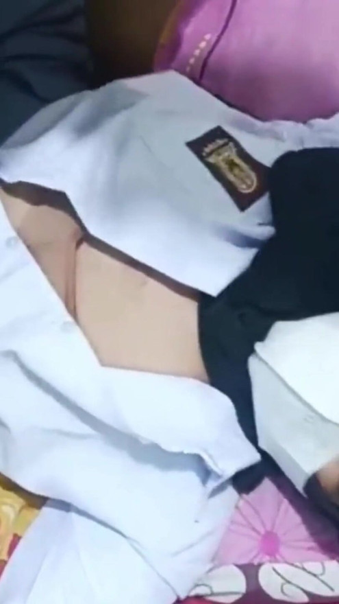 Pelajar Sekolah Menengah Fucking Abang Tiri Pulang Dari Sekolah | Klip 1