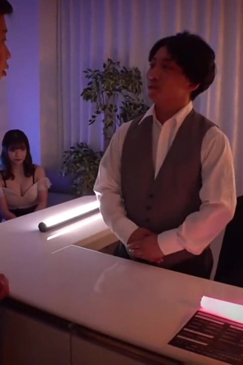 Passion antänds i en underjordisk lounge -pt1