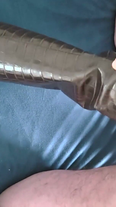 She caught me polishing her burgundy boots, size 36 | Clip 1
