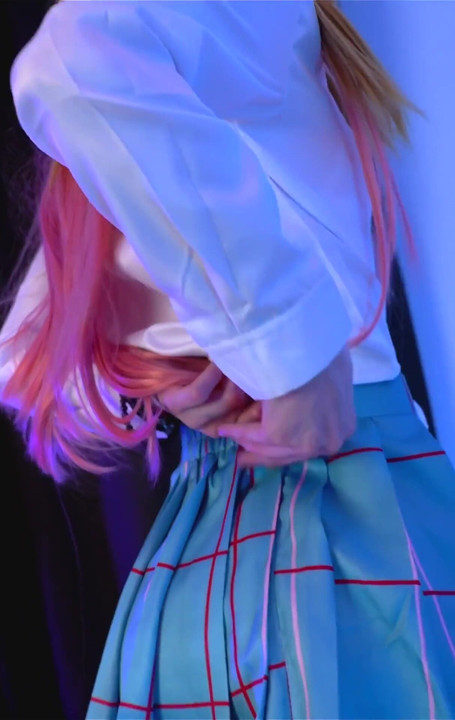 Marin Kitagawa โดนยิงน้ําเงี่ยนใส่หน้า