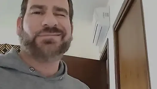 Aynada sikimi çekiyorum