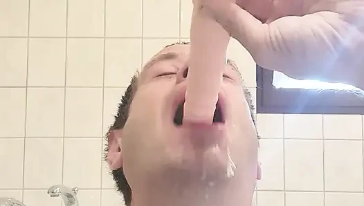 Gırtlağına kadar sikiş
