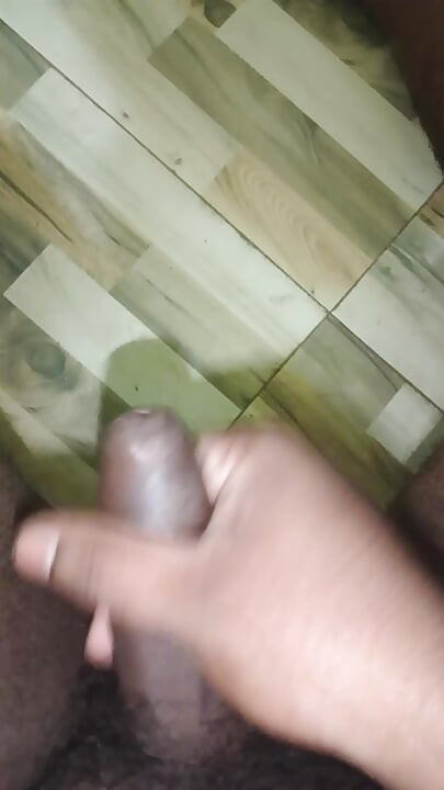 Meto hila kar maja le raha hu