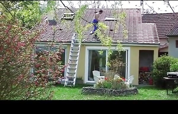 Chubby mature hoe jizzed in mouth after banging outdoors