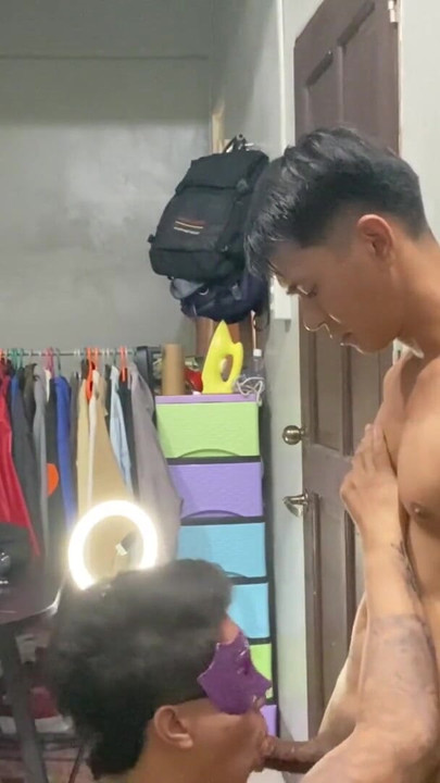 ดูดควยใหญ่ของ Jak Malik และโดนเย็ด คลิป 1