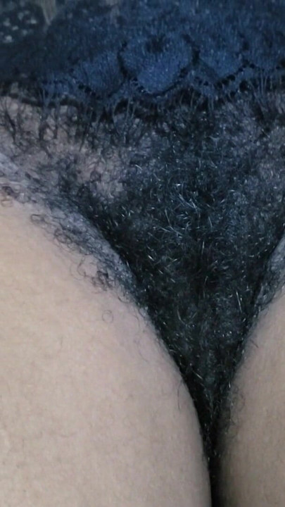 Nackte MILF mit heißer großer muschi tropft und wartet auf ficken | Clip 1