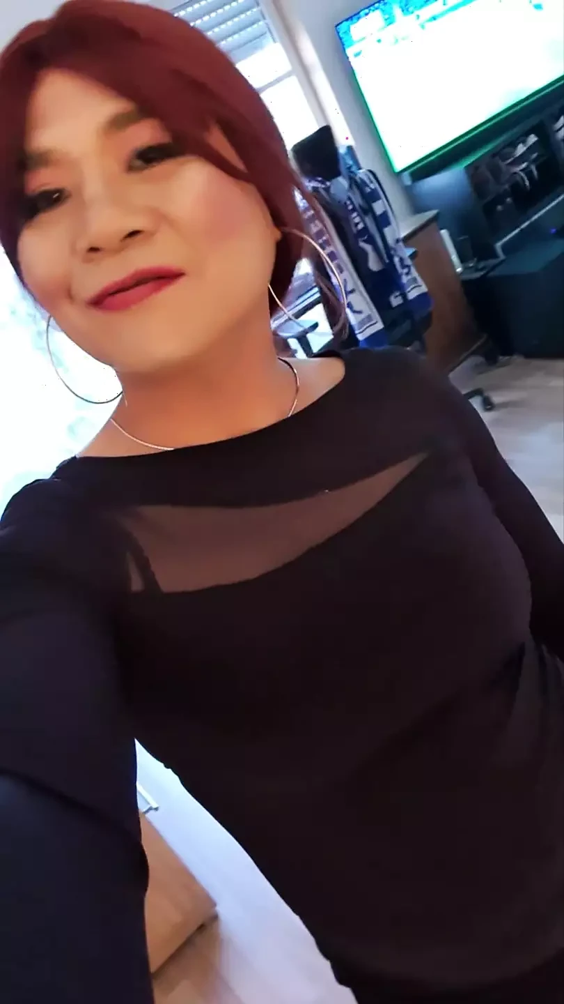 더 리틀 Sissy 인 블루