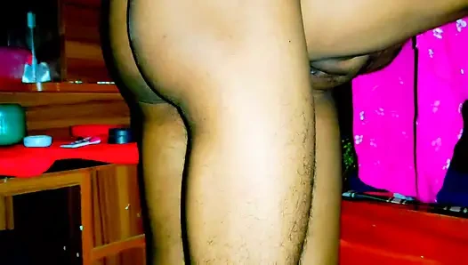 Verheiratete stiefschwester fickt mit ihrem liebhaber im doggystyle