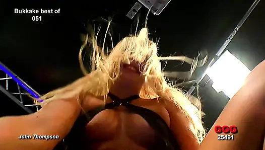 Ggg John Thompson - Mia Kaltak Bukkake En Iyi Yarak Emiyor Grup Seks