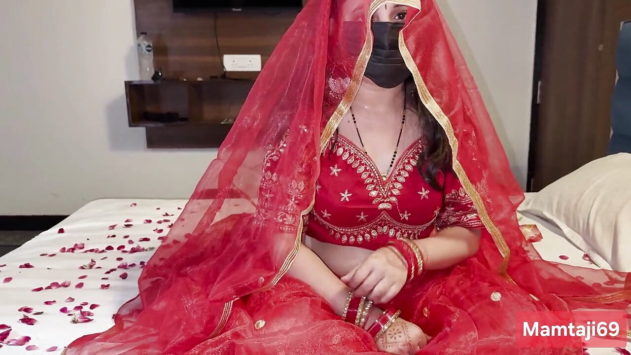 Bhabhi ko Hotal Bolaya , kaisi h Bhabhi ki chut