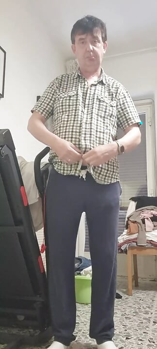 I am so horny again