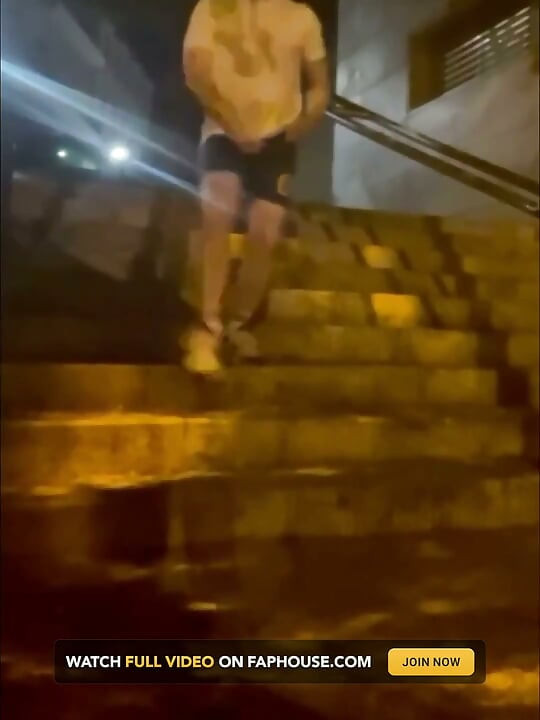Compilation of Amateur Boys Pissing in the Street