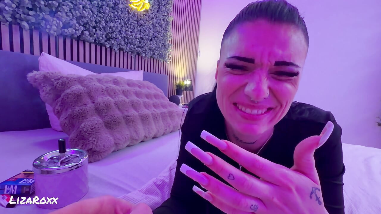 발정나서 따먹기 변태 펠라 POV로 변신