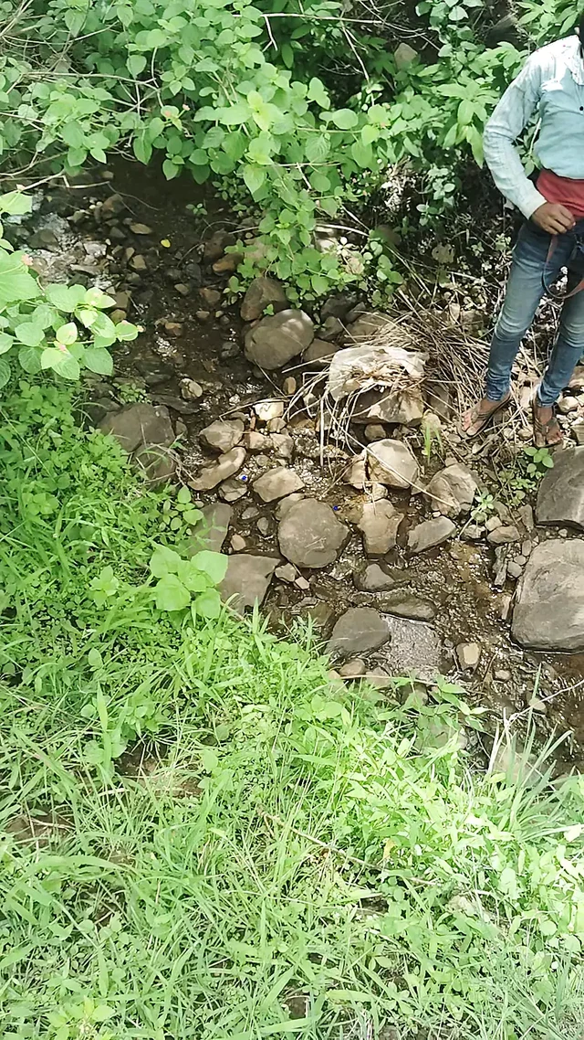 Desi masterbating boy .. outdoor single boy masterbation