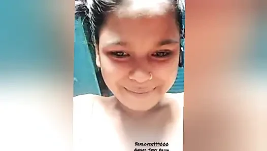 Aku menyetubuhi mausi desi Indiaku saat tidak ada orang di rumah