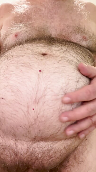 Coach Karl Rubs His Belly For You 6940