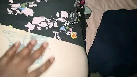 BBC-mutter in weißer bbw