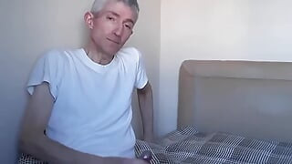 Masturbându-se în dormitor