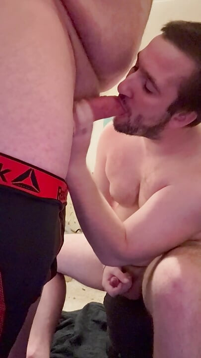 Kakek menggunakan mulutku