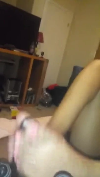 reddbeautii footjob
