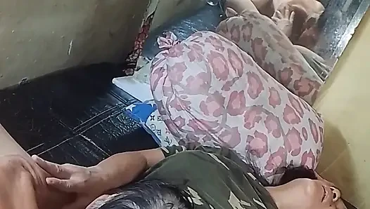 Karım bana neden amcığın en iyi yiyicisi olduğunu söyledi sen harika amcık yiyicisin.