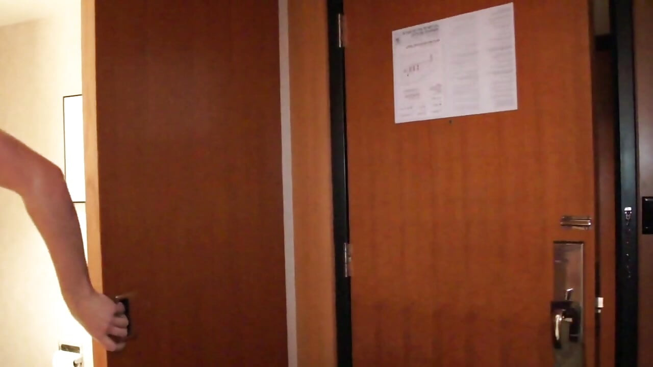 เย็ดดิบโดยควยใหญ่ของเพื่อนแท้ของ muy