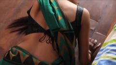 Une bhabhi sexy en sari te fait jouir