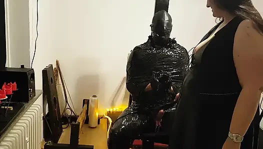 Folyo esaret kölesi bölüm 2 - yapışan film mumyalanmış ve delirmiş