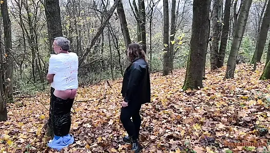 Dominatrix Mistress April - Forrest beating