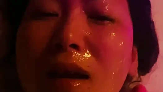 Helping a married woman masturbate