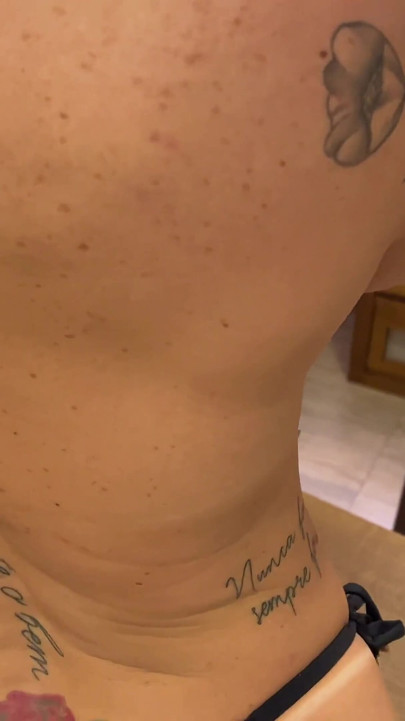 My Wife Loves Anal Sex. I Called a Black Guy to Fuck Her, and the Bastard Came in My Wife's Pussy.