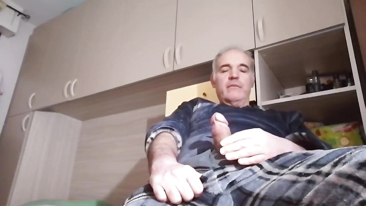 Kıçını ver, seni sikmek istiyorum!