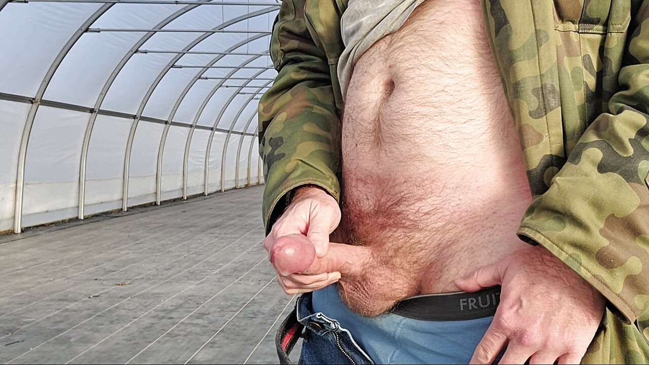 Big Cumshot Quick Public De-stress Jerk