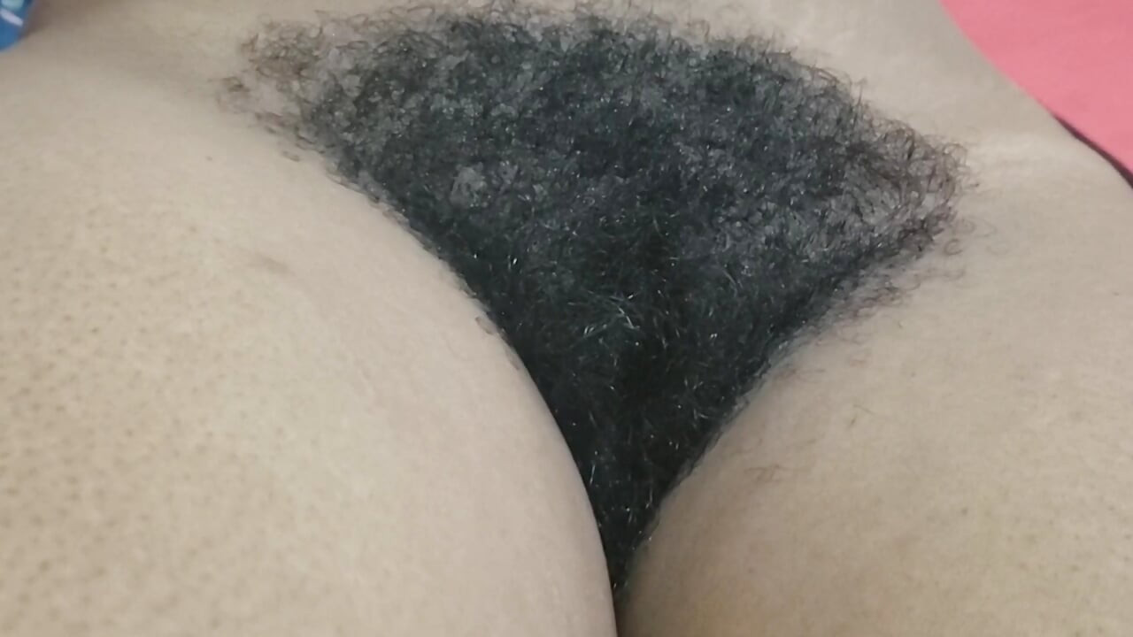 Very very Hot Pussies 18 Year Old Pussy and Hot MILF Sex