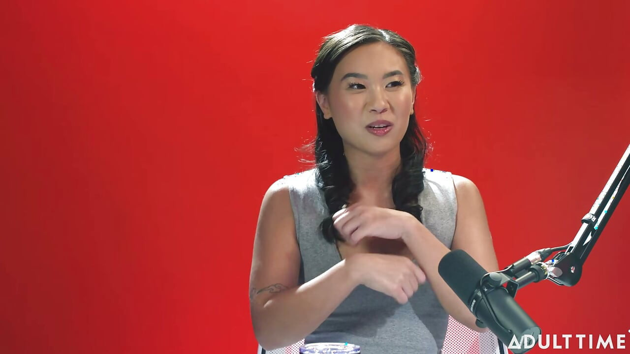 Kimmy Kimm erövrar skam och säljer begagnade trosor | podcasten Vuxentid