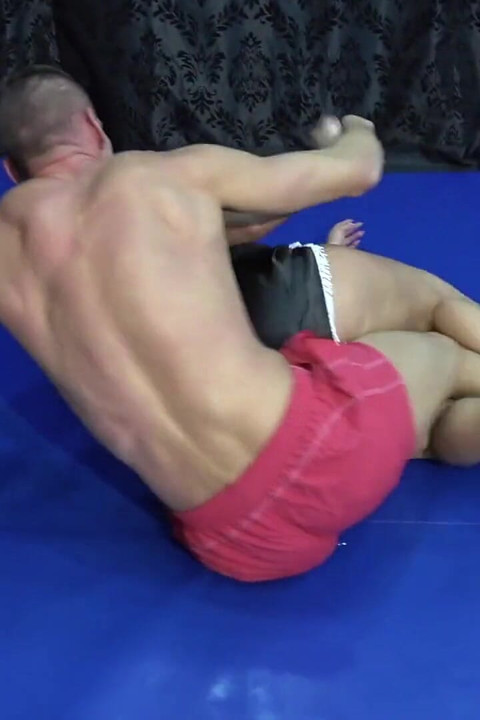 Honey Demon vs. Parker 15′